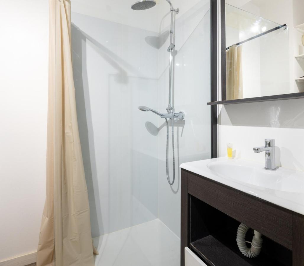 Charmant Studio Tres Bien Situe Aux Remparts Avignon Ngoại thất bức ảnh